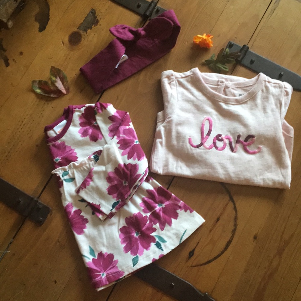 Gymboree Newborn Floral top set